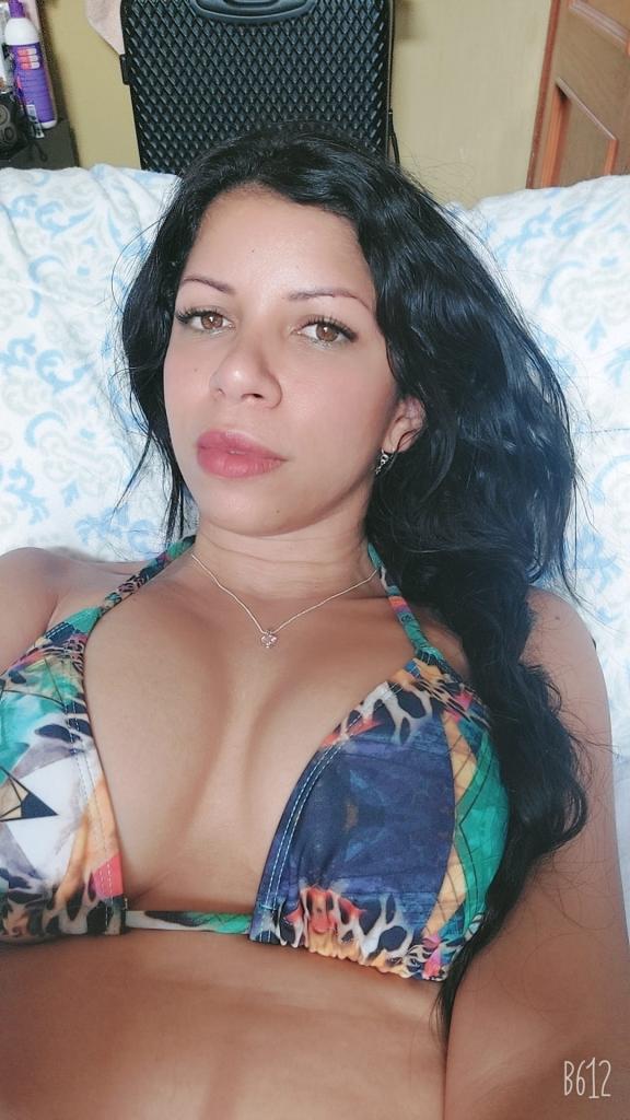 604340958: Chica busca chico en Valencia