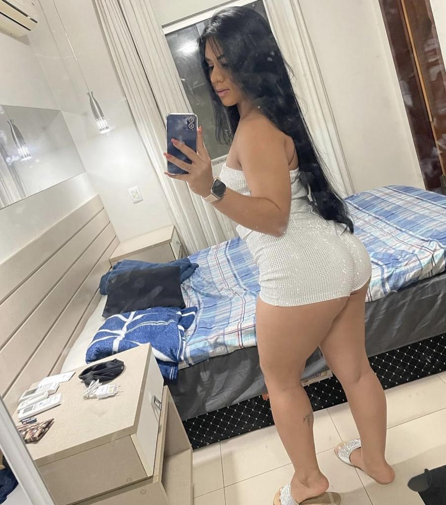 647723982: Chica busca chico en Badajoz