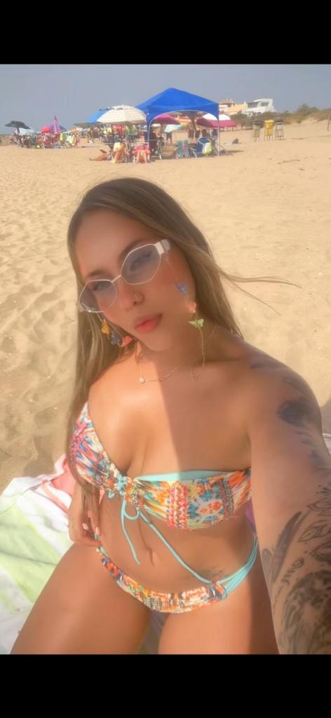 617433758: Chica busca chico en Sevilla