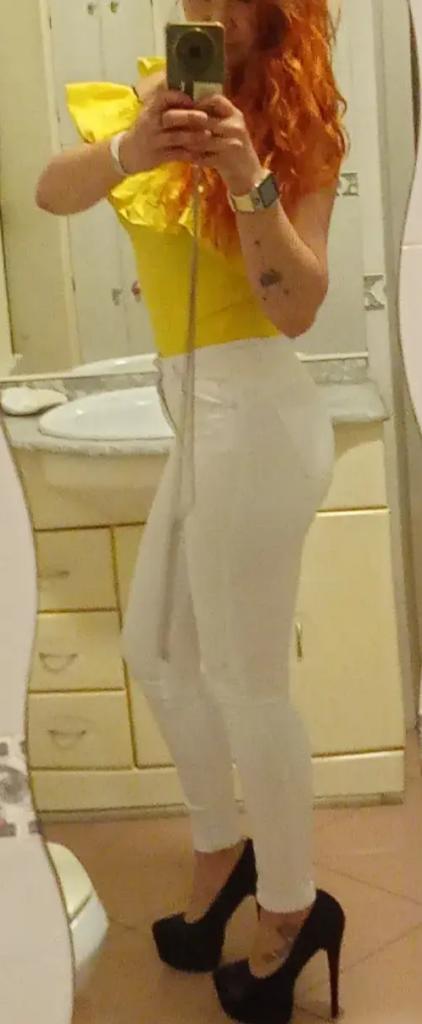 Chica busca chico en Sevilla: 