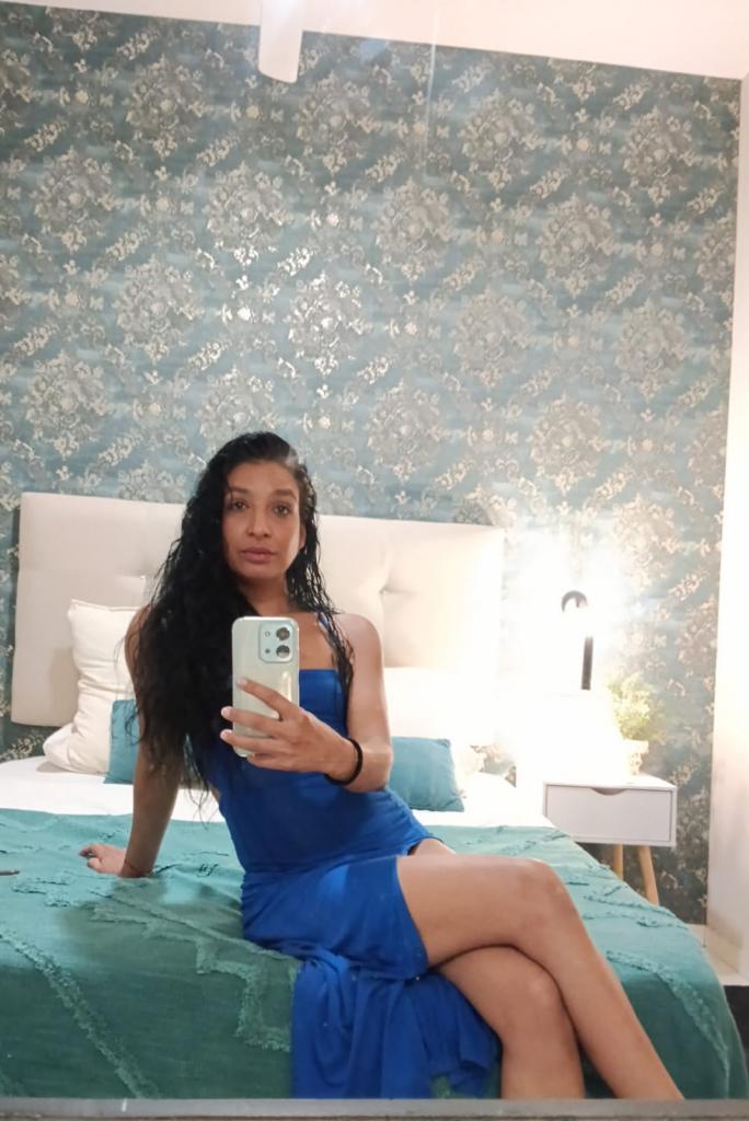 641521992: Chica busca chico en Valencia