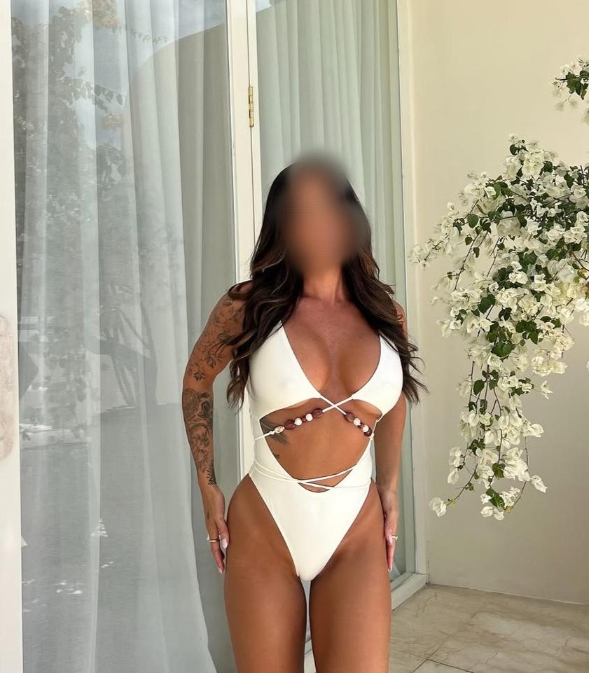 Chica busca chico en Tenerife: 