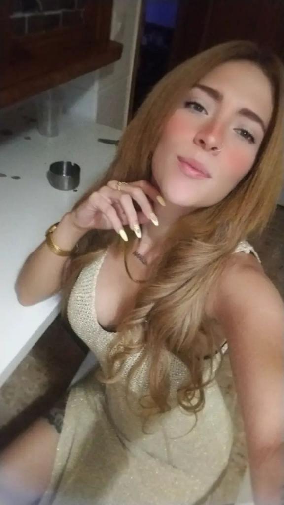 Chica busca chico en Sevilla: 