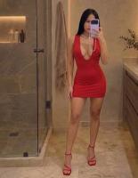 678778566: Chica busca chico en Barcelona