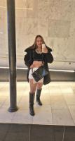 614560653: Chica busca chico en La Coruña