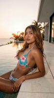 631443241: Chica busca chico en Ibiza