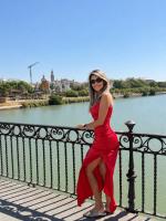 694918082: Chica busca chico en Madrid