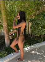 661085611: Chica busca chico en Cádiz