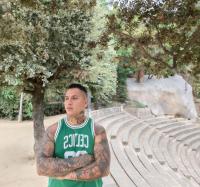 661658921: Chico busca chica en Barcelona