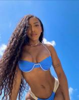 663031897: Chica busca chico en Ibiza