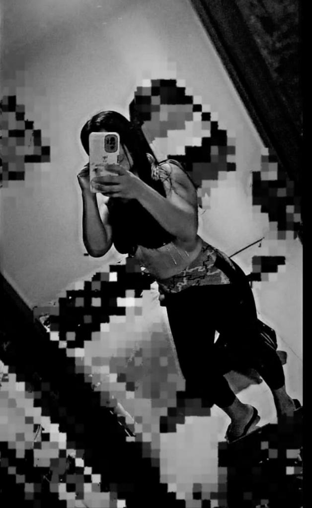 658309011: Chica busca chico en Huelva