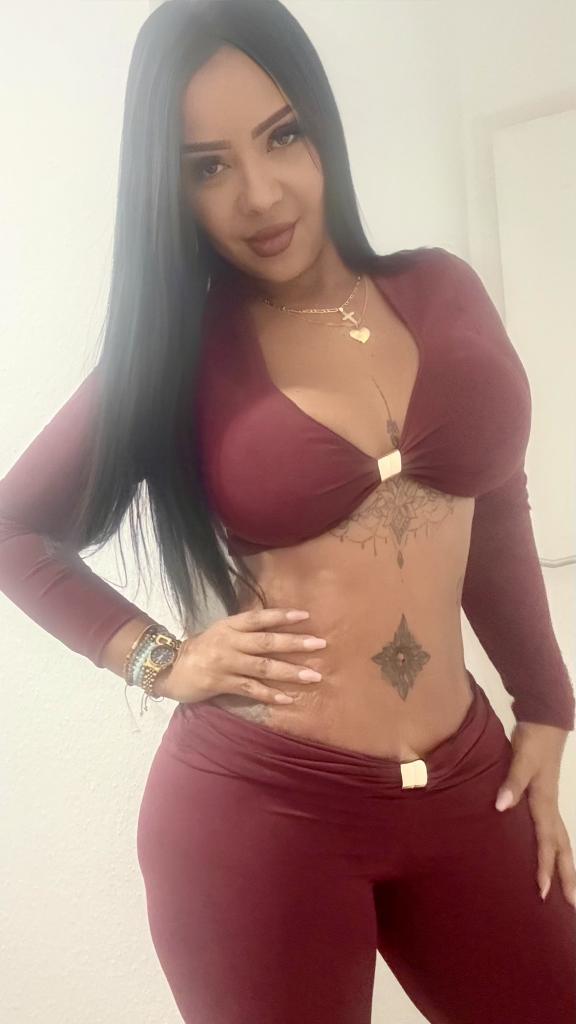 Chica busca chico en Tenerife: 