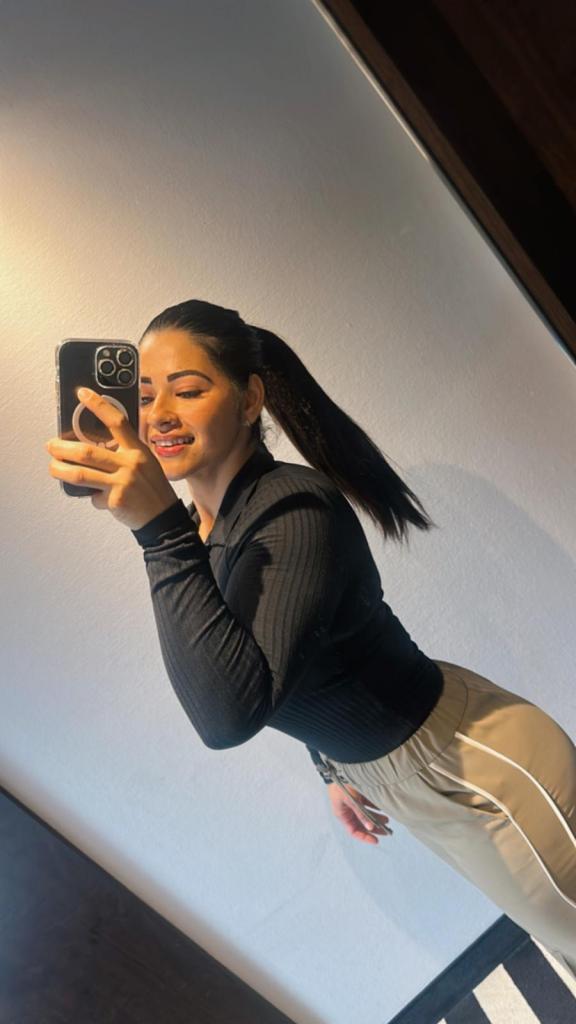 603944191: Chica busca chico en Almería
