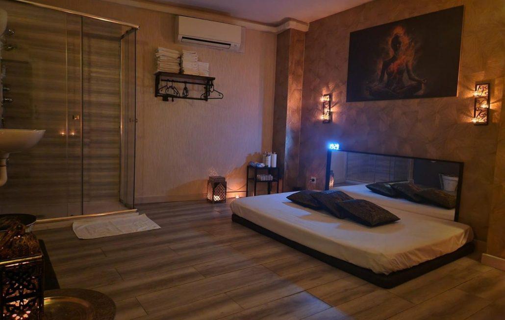 Chica busca chico en Barcelona: 