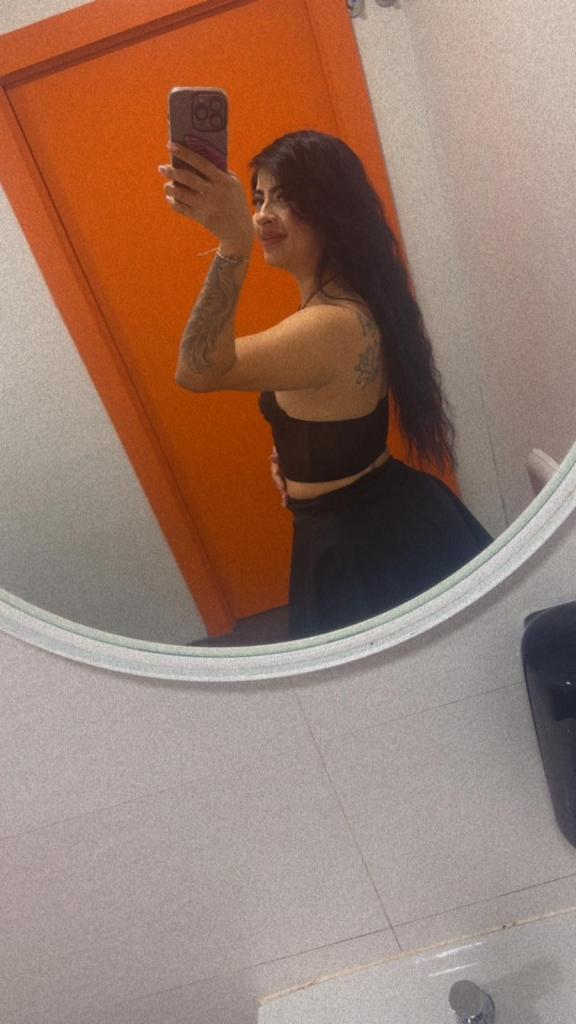 613832956: Chica busca chico en Almería