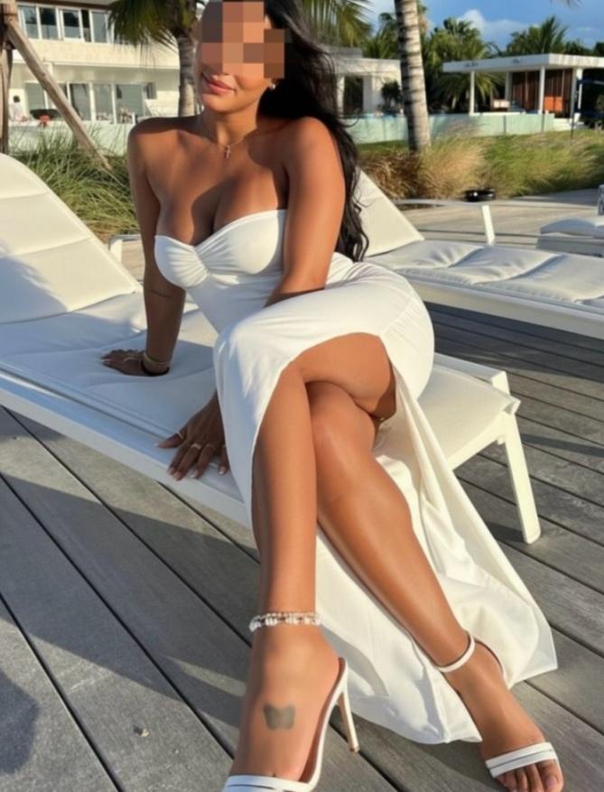 Chica busca chico en La Coruña: 