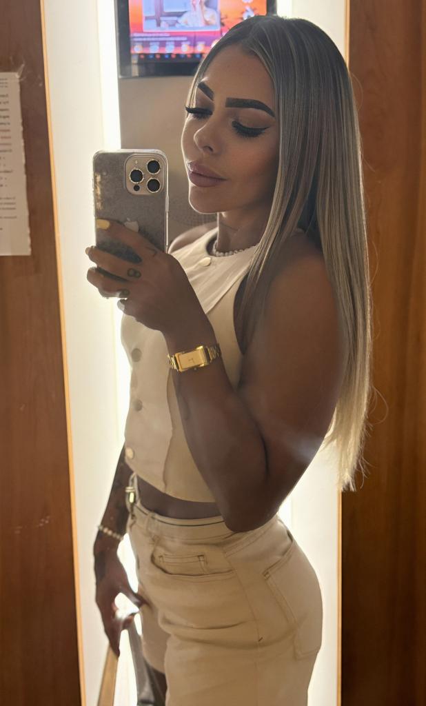 674131254: Chica busca chico en La Coruña