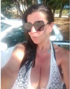 624079357: Chica busca chico en La Coruña