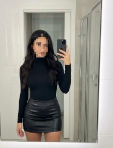 643572481: Chica busca chico en Madrid