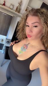 611240071: Transexual en Zaragoza