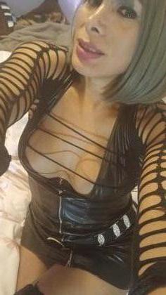 742064087: Transexual en Gerona