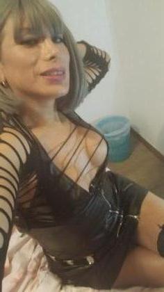 742064087: Travesti en Gerona