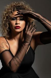 614009355: Chica busca chico en Madrid