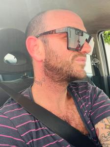 654856122: Chico busca chica en Málaga