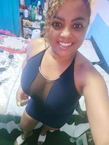 689739268: Chica busca chico en Zaragoza