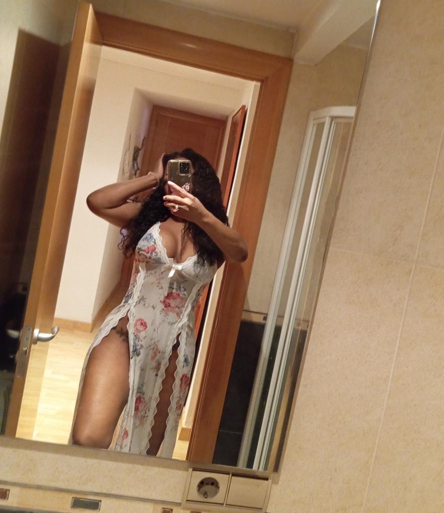 Chica busca chico en Zaragoza: 