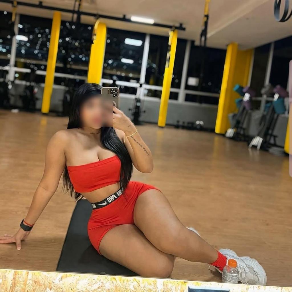 674629227: Chica busca chico en León