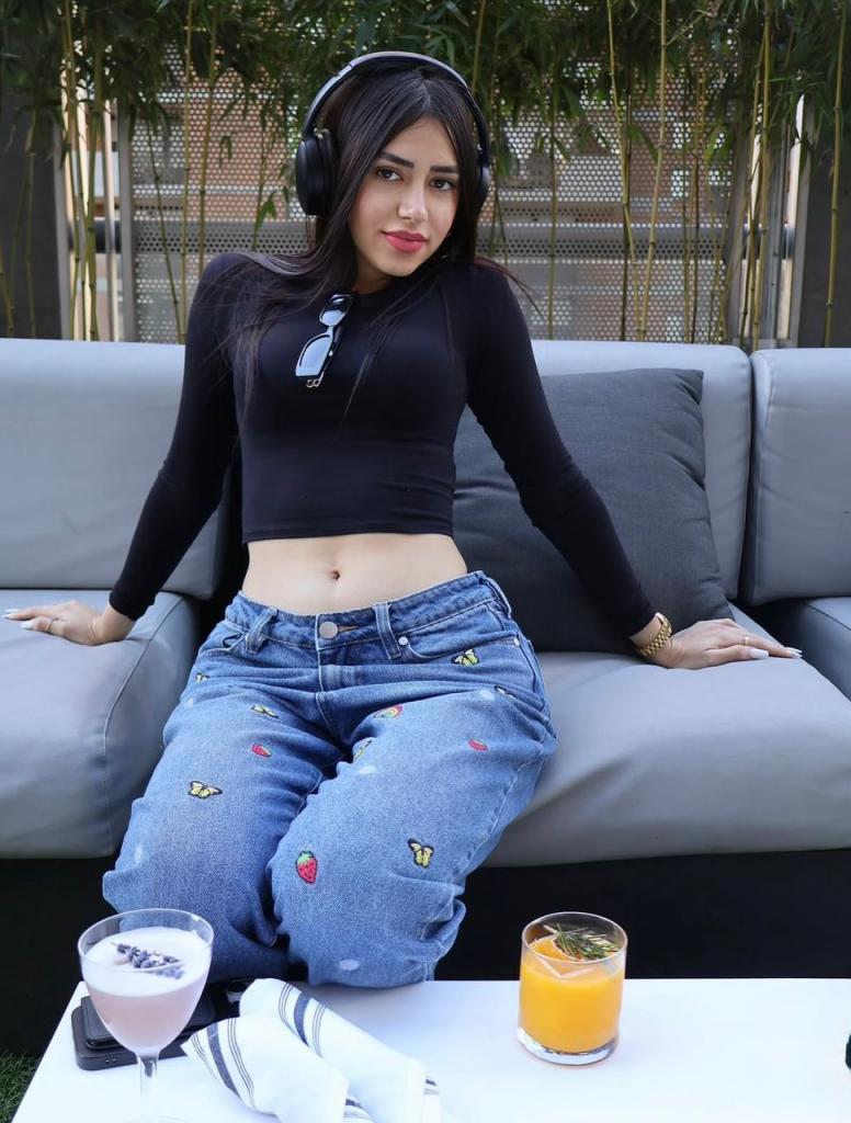 Chica busca chico en Tenerife: 