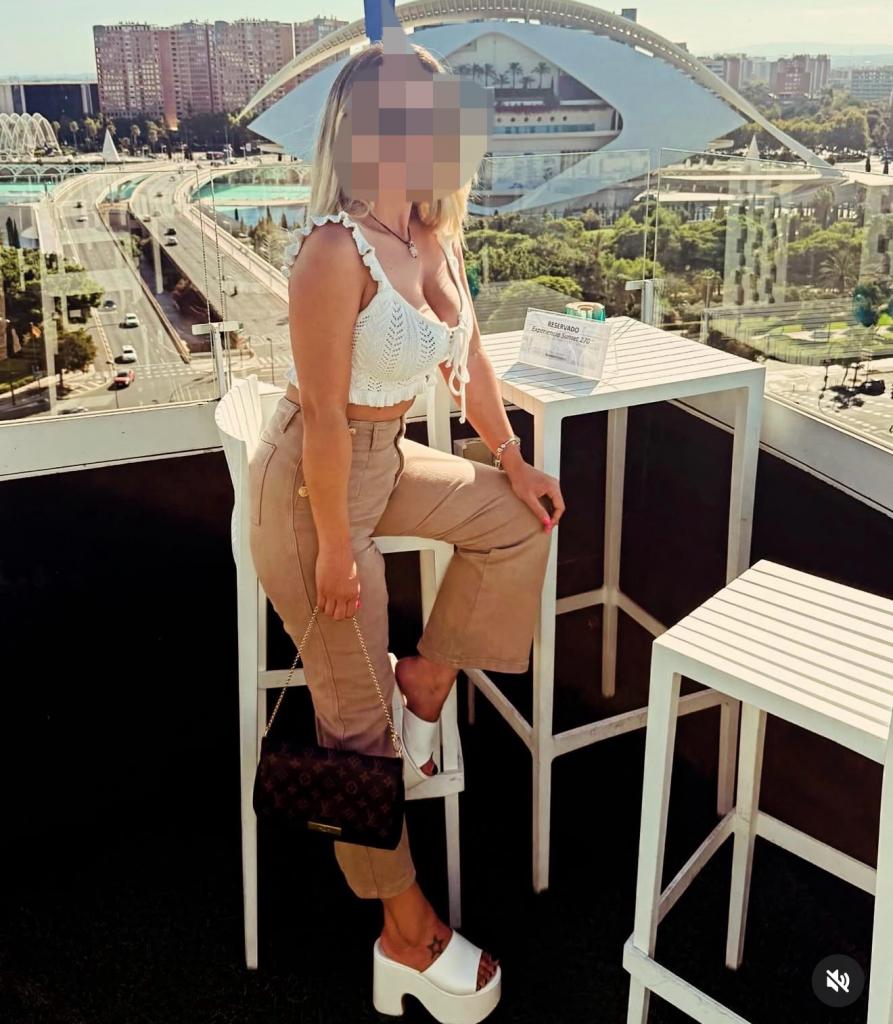 Chica busca chico en Alicante: 