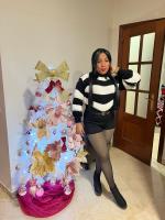 647988449: Chica busca chico en Sevilla