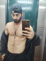 601141955: Chico busca chica en Barcelona