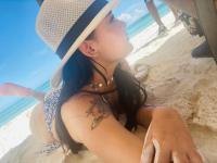 631762443: Chica busca chico en Barcelona