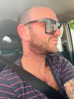 654856122: Chico busca chica en Málaga