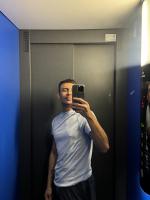 634307743: Chico busca chica en Sevilla