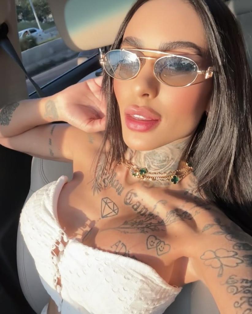 Chica busca chico en Alicante: Chica busca chico