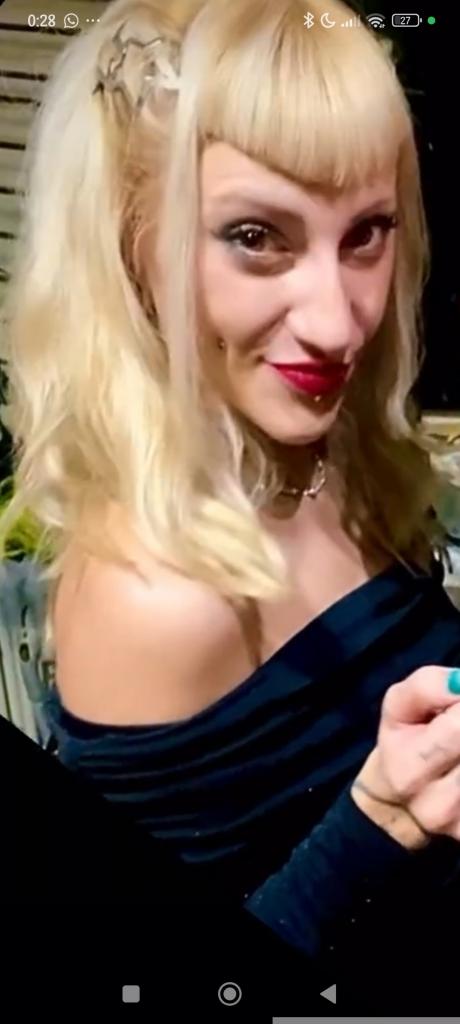 Chica busca chico en Cádiz: 