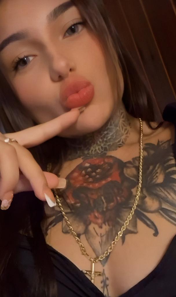 637994852: Chica busca chico en Málaga