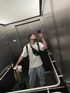 Chico busca chica en Madrid: 