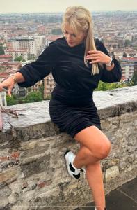 Chica busca chico en Madrid: 
