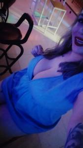 643530281: Chica busca chico en Badajoz