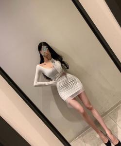 657783381: Chica busca chico en Madrid