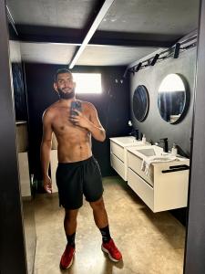 643913426: Chico busca chica en Cádiz