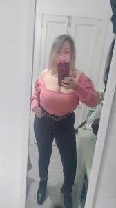 643530281: Chica busca chico en Badajoz
