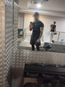 661549831: Chico busca chica en Málaga