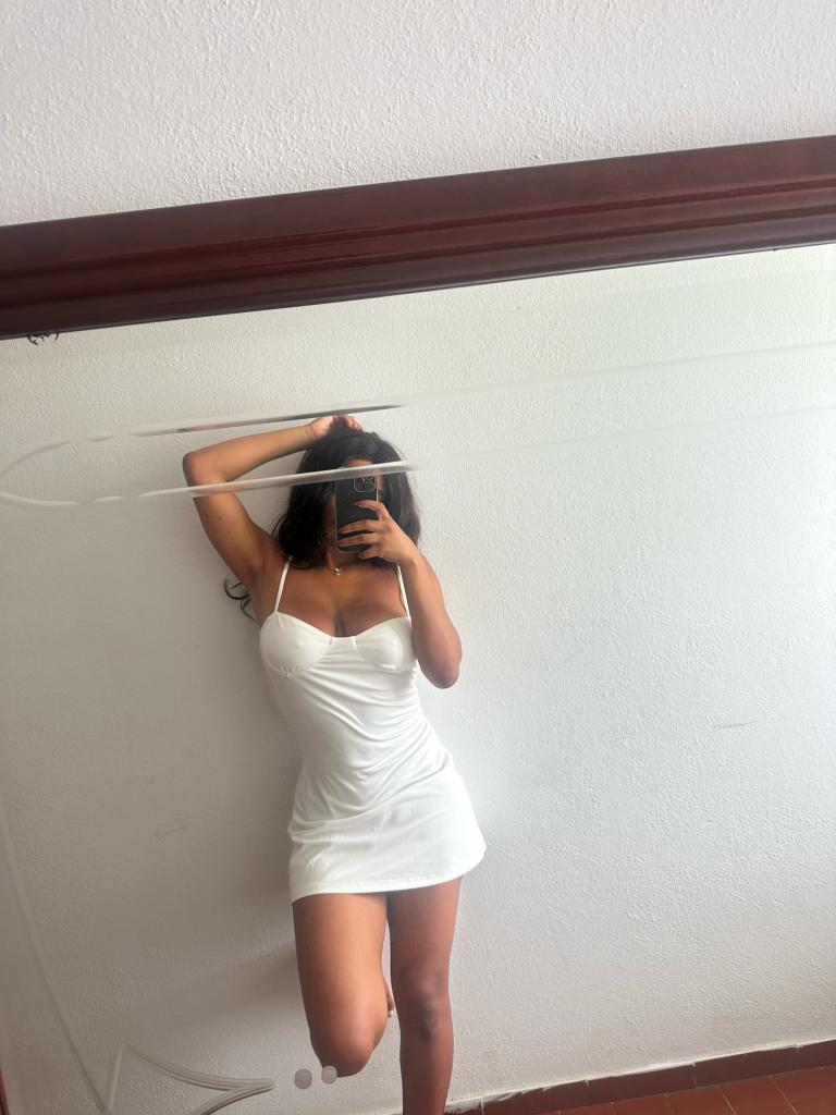 610326503: Chica busca chico en Badajoz