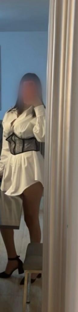 632113621: Chica busca chico en Córdoba